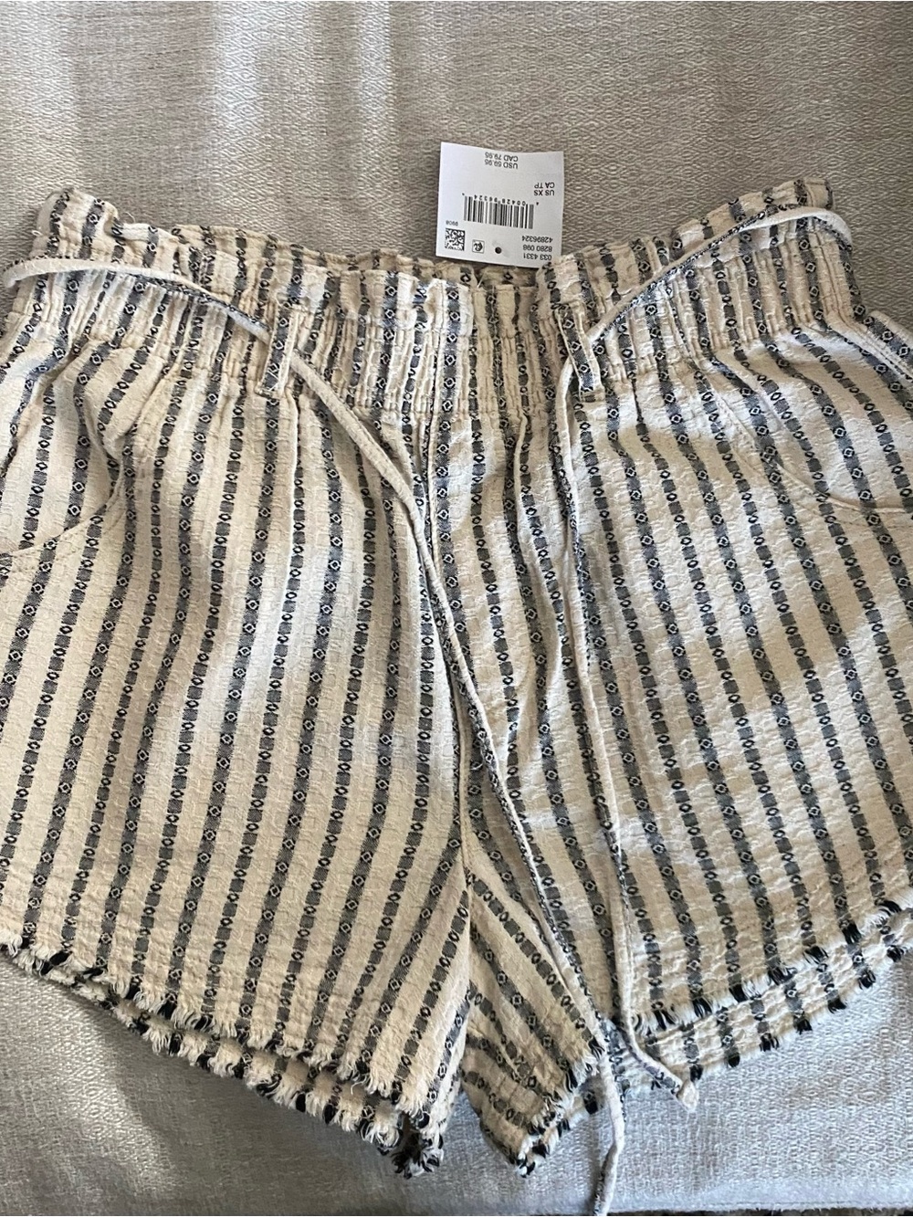 American Eagle Outfitters Striped High-Waist Drawstring Shorts - White & Black